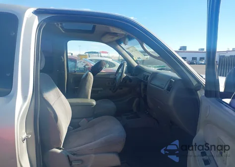 2001 Toyota Tacoma Prerunner V6 from USA, damaged, VIN 5TESN92N81Z771640